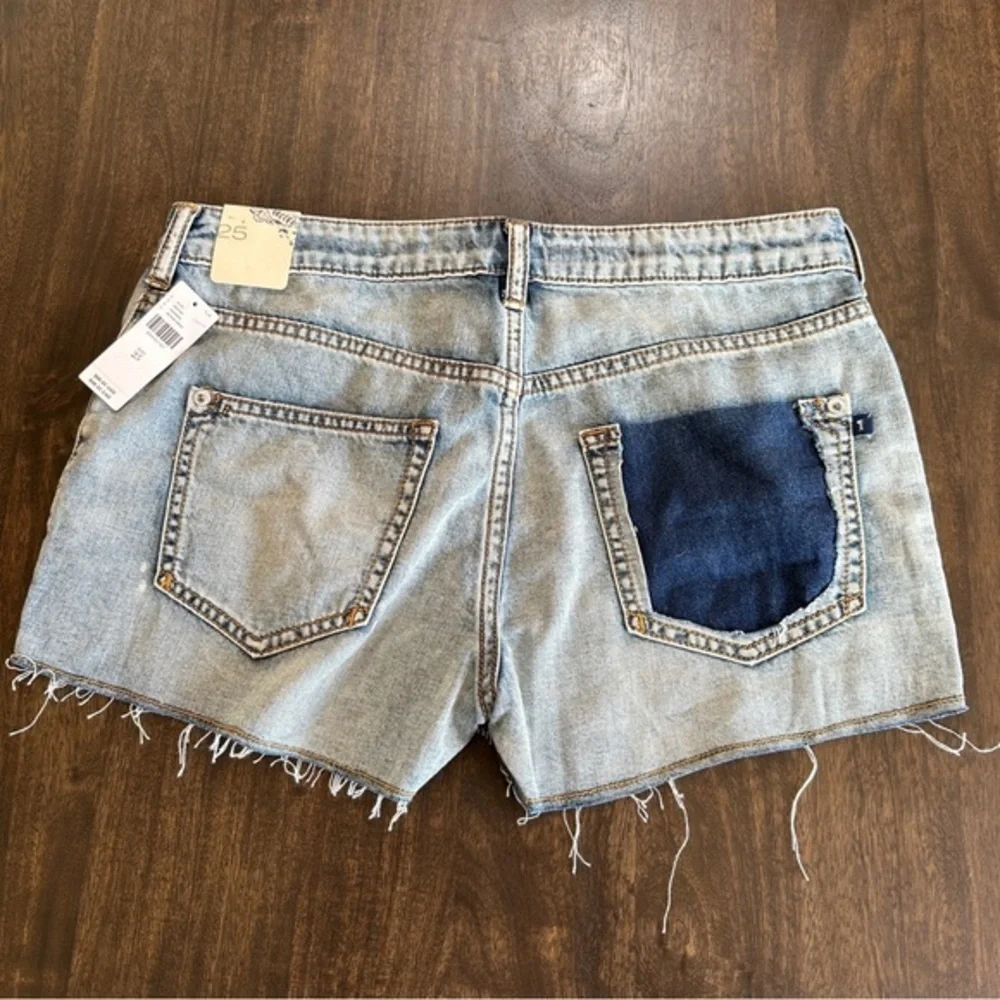 NEW Pilcro Letterpress Shorts